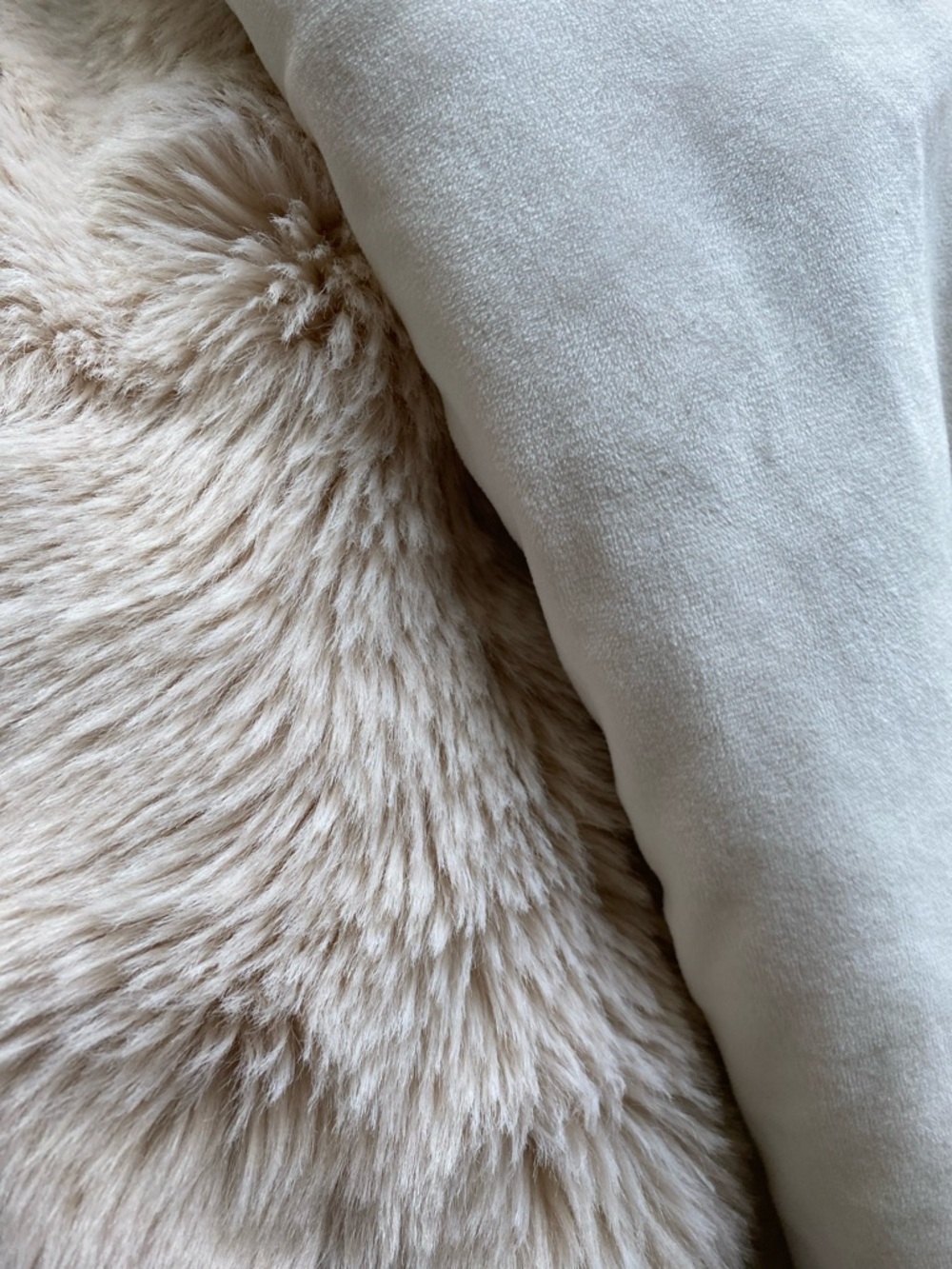 Anthropologie Plush Faux Fur Throw Blanket Powder Pink Modern Boho Home Bedding - Picture 6 of 9